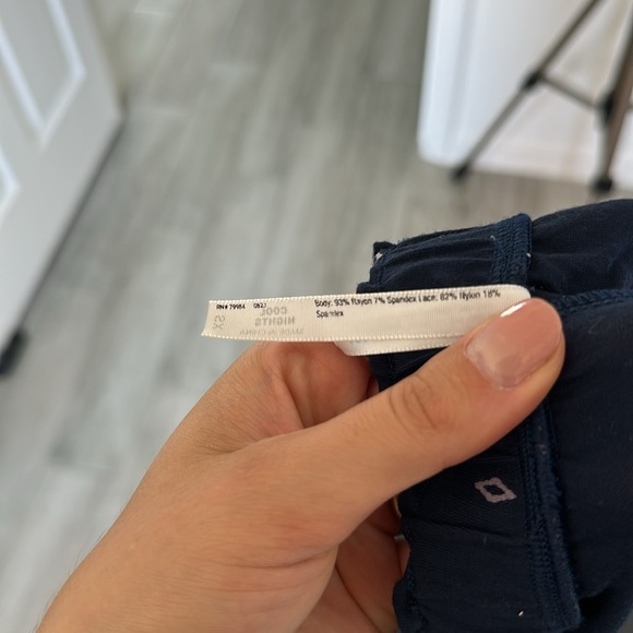 SOMA COOL NIGHTS Printed Short-Sleeve pajama set / Size XSmall - Picture 8 of 14